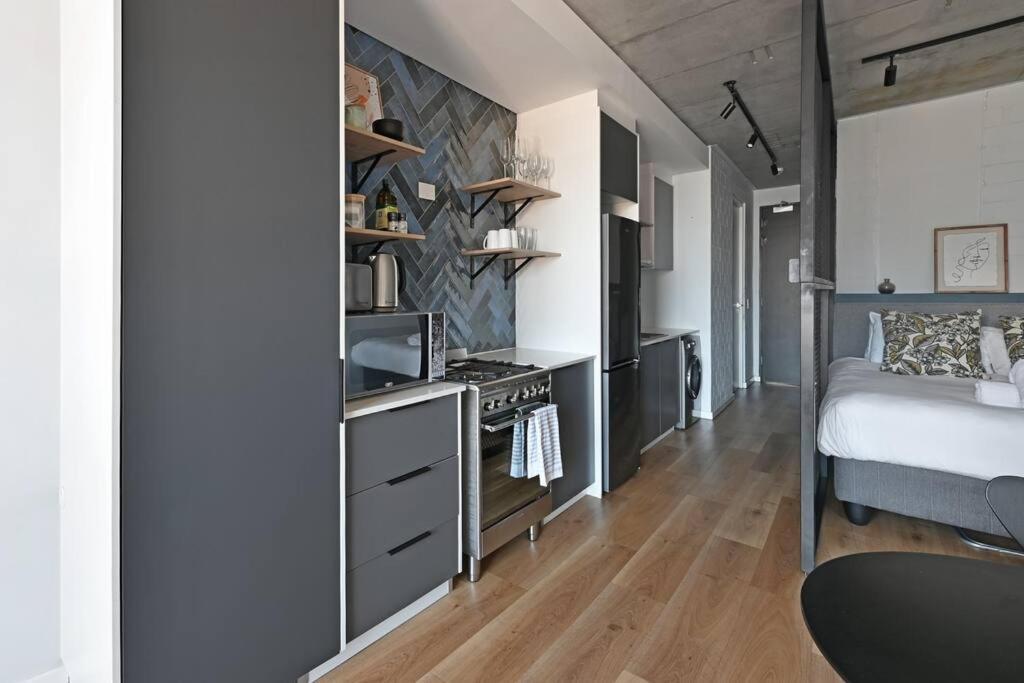 Sea Point Living With Rooftop Pool *