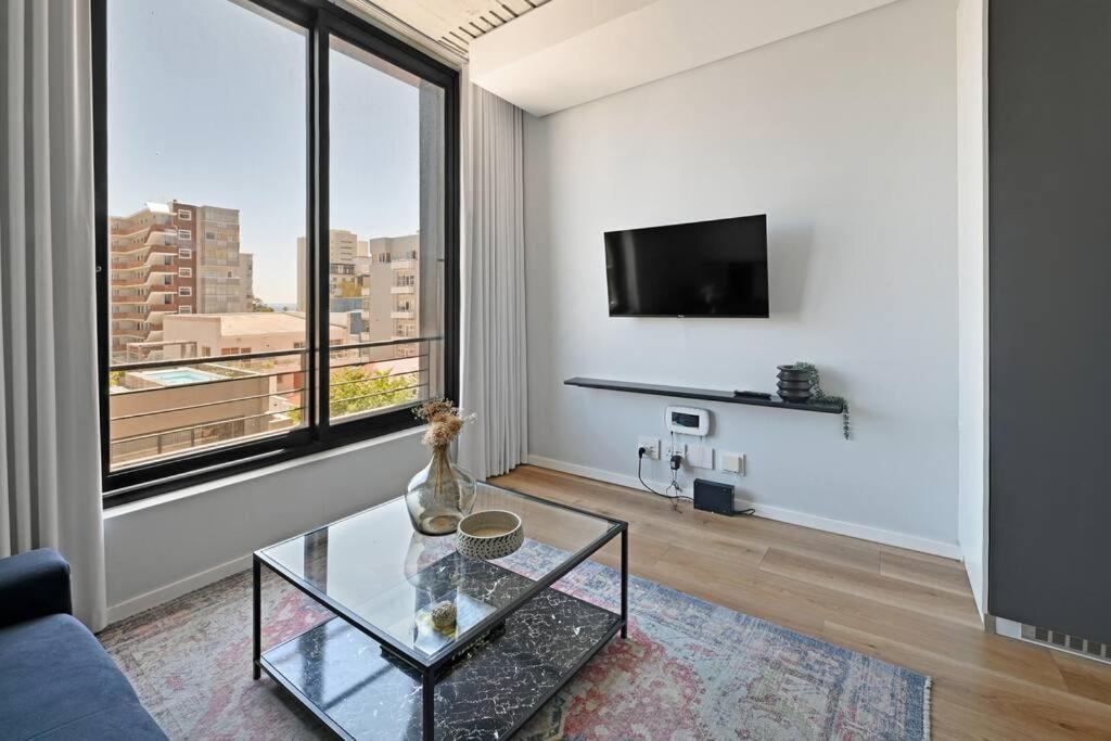 Sea Point Living With Rooftop Pool Apartment Cape Town